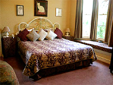 Cheshire Cat Inn Bed & Breakfast - Santa Barbara, CA