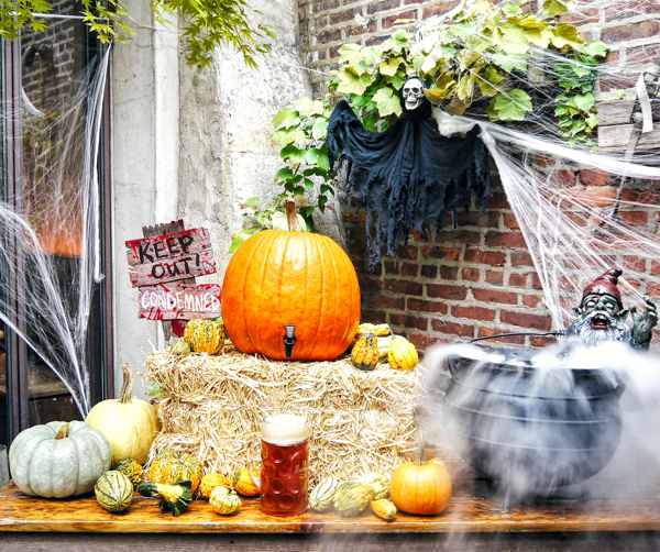 Loreley Haunted Beer Garden